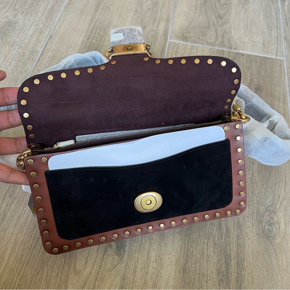 Coach Tabby Shoulder Bag 26 With Rivets - Picture 9 of 11